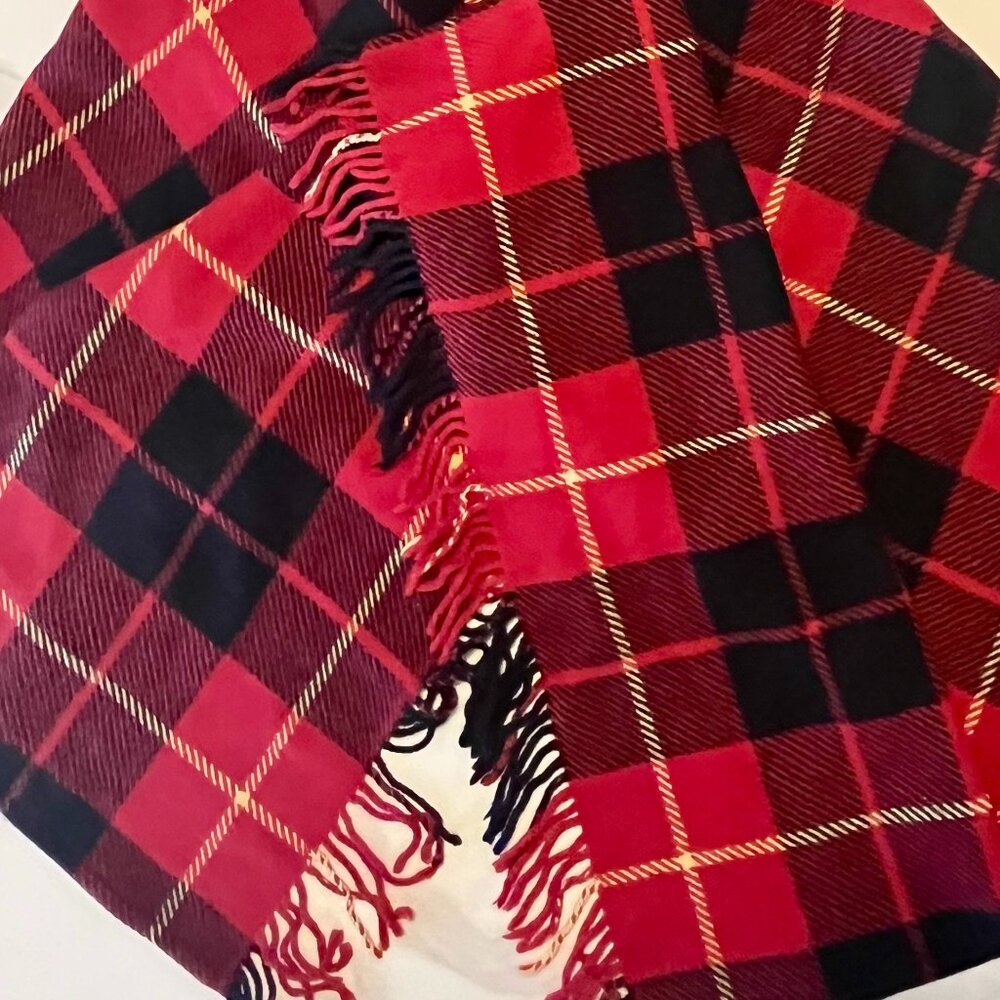 Burberry Japan Blue Label Hooded Tartan Wool Cape  + Gift Bag + Garment Bag - Picture 13 of 16